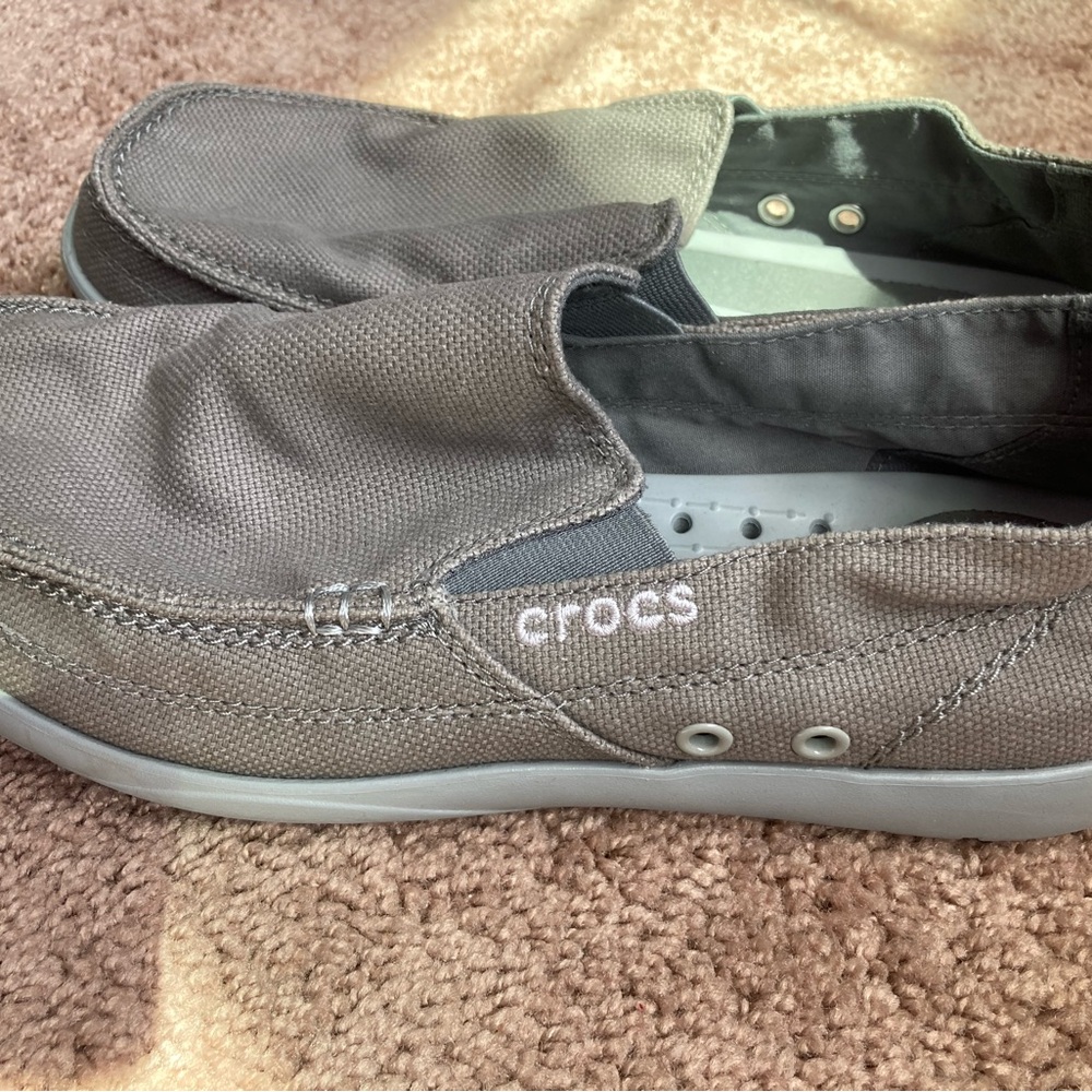 Crocs Men's Casual Gray Shoes